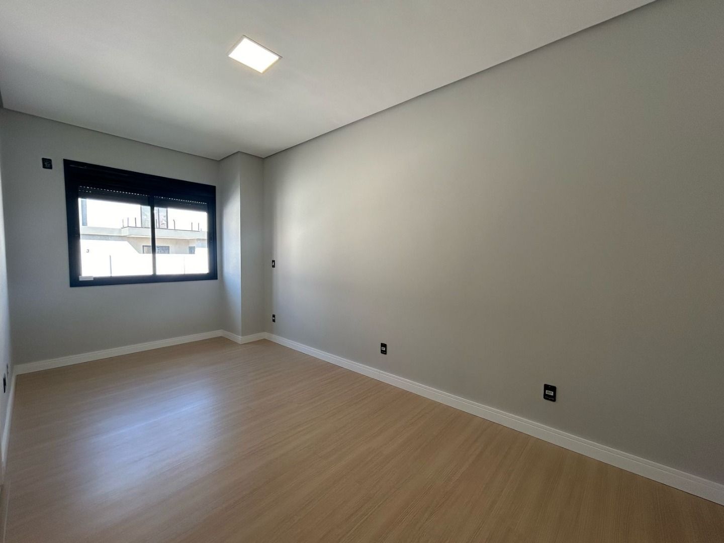 Sobrado com 3 dormitórios à venda, 160 m² por R$ 1.150.000,00 - Country - Cascavel/PR