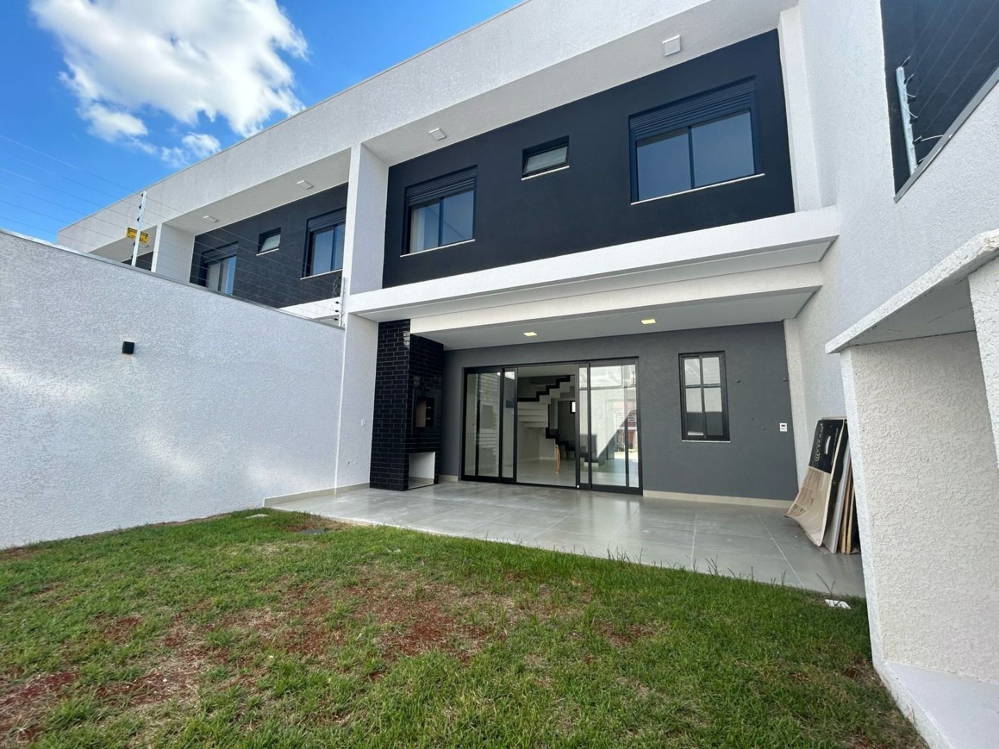 Sobrado com 3 dormitórios à venda, 160 m² por R$ 1.150.000,00 - Country - Cascavel/PR