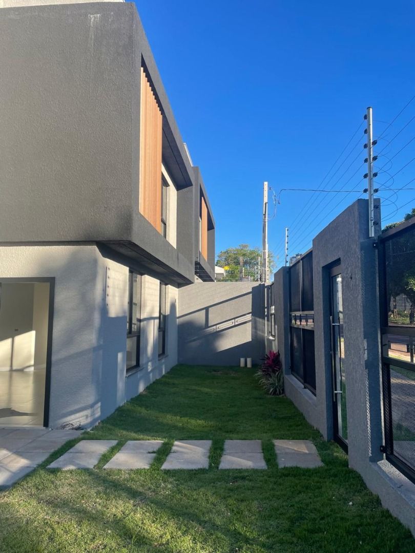 Imagens do imóveis Sobrado de esquina com 3 dormitórios à venda, 135 m² por R$ 950.639 - Cancelli - Cascavel/PR
