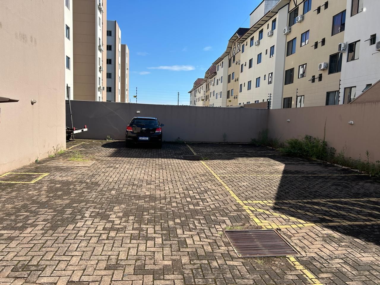 Imagens do imóveis Salas Comerciais em Região Valorizada e de Alto Fluxo – Cascavel, com mezanino e 112 m2.