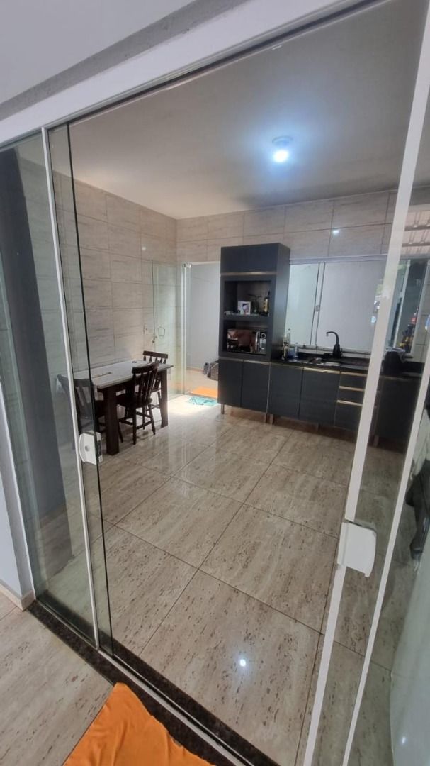 Imagens do imóveis ÓTIMA OPORTUNIDADE NO BAIRRO BRASILIA II, COM 2 DORMITÓRIO POR APENAS R$ 335.000,00