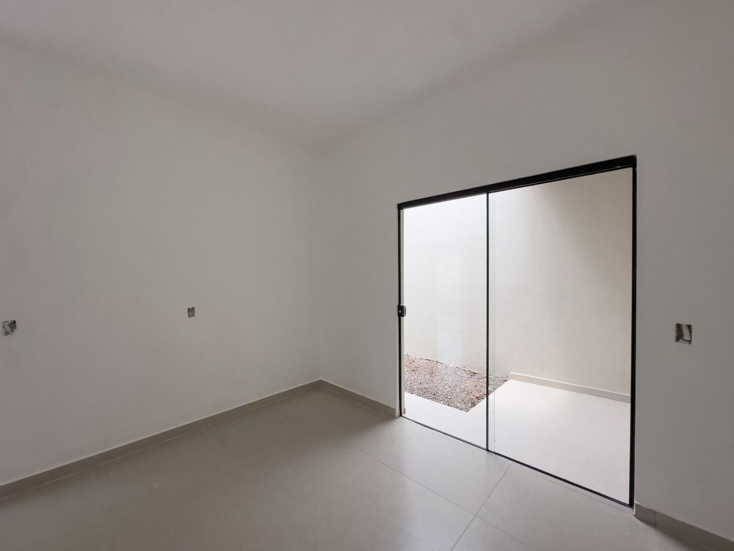 Imagens do imóveis Casas novas prontas para morar, 2 quartos no bairro Santa Felicidade, Condição especial para venda até Março R& 280.000,00.