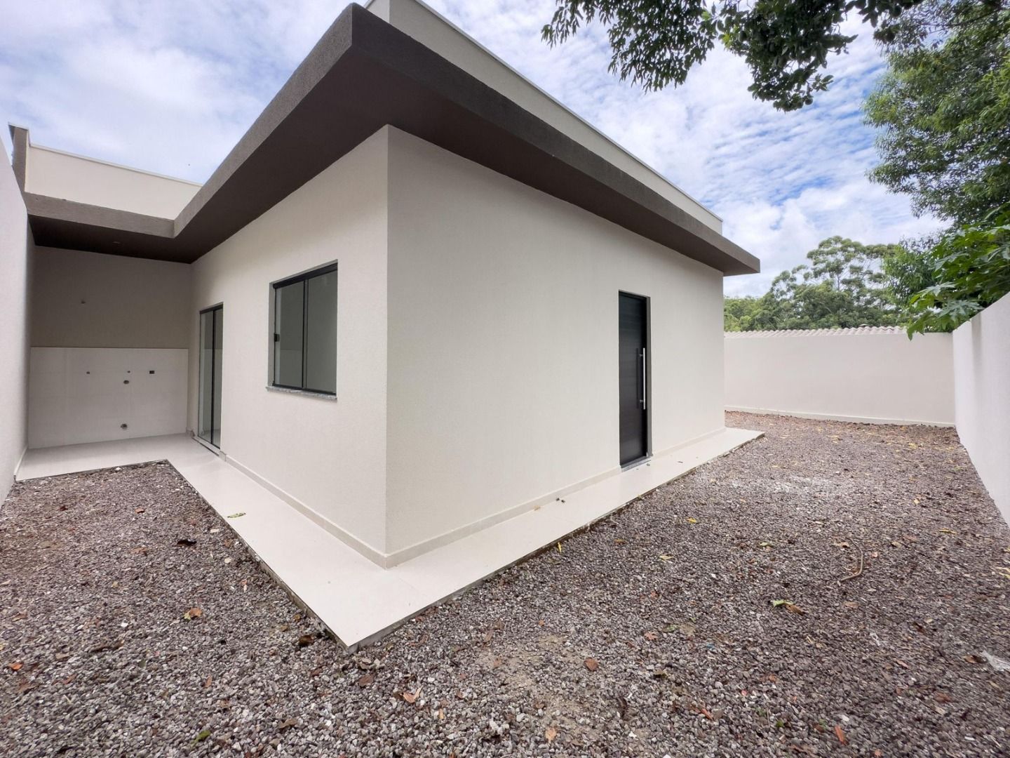 Imagens do imóveis Casas novas prontas para morar, 2 quartos no bairro Santa Felicidade, Condição especial para venda até Março R& 280.000,00.