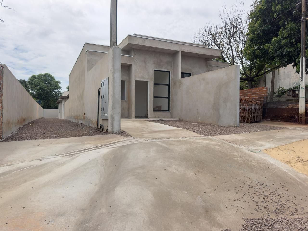 Imagens do imóveis Casas novas no bairro Santa Felicidade R$ 350.000,00, 63m2.