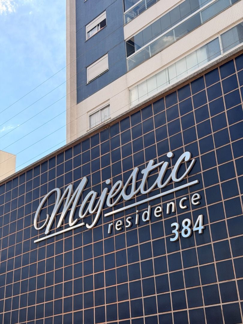 Imagens do imóveis Apartamento Mobiliado em Área Nobre de Cascavel, com suíte  mais 2 Quartos | 3 Vagas de Garagem | 110 m² Privativos e 190 m² total..