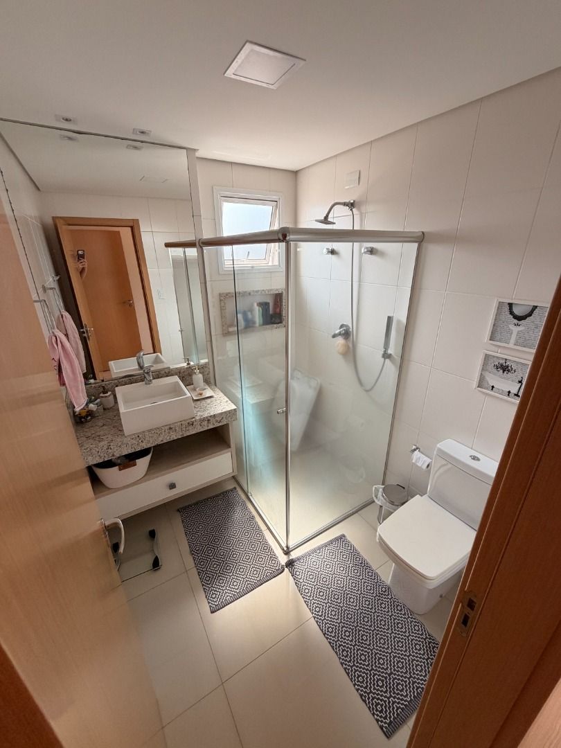 Imagens do imóveis Apartamento Mobiliado em Área Nobre de Cascavel, com suíte  mais 2 Quartos | 3 Vagas de Garagem | 110 m² Privativos e 190 m² total..