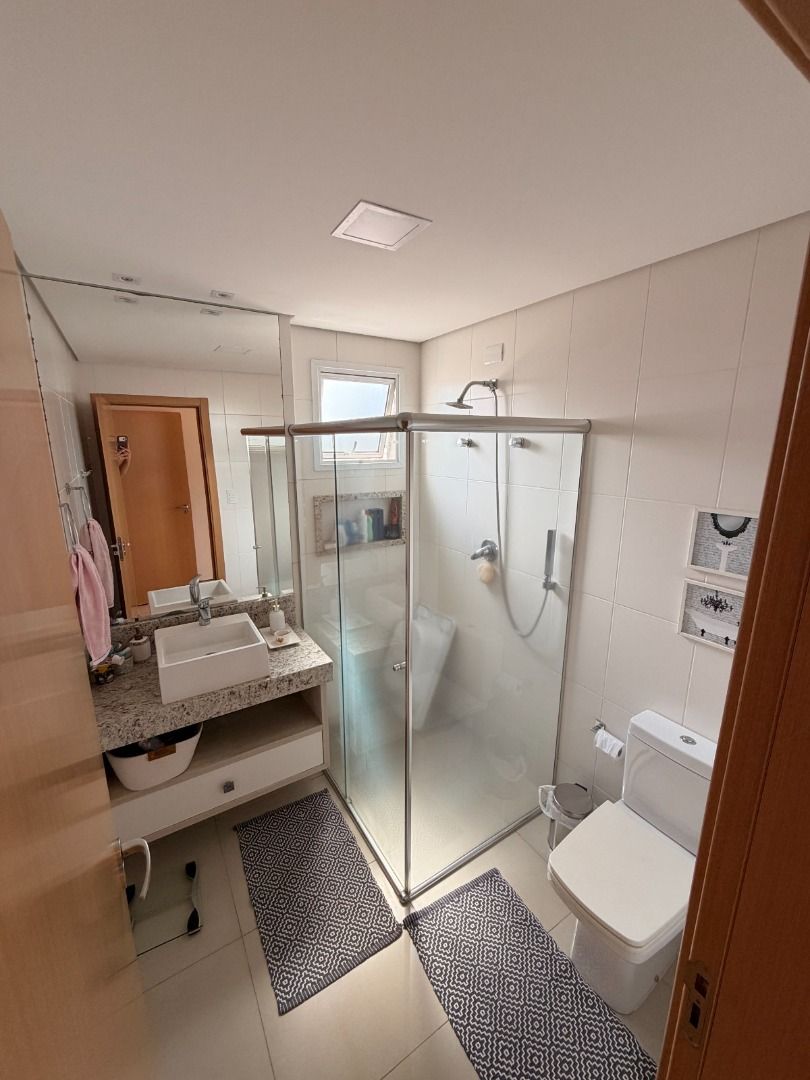Imagens do imóveis Apartamento Mobiliado em Área Nobre de Cascavel, com suíte  mais 2 Quartos | 3 Vagas de Garagem | 110 m² Privativos e 190 m² total..
