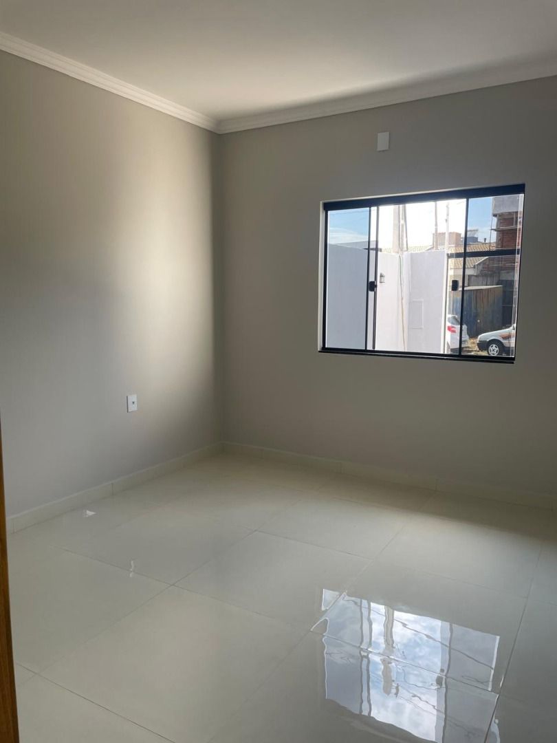 Imagens do imóveis Casa com 3 dormitórios no bairro Siena, R$ 370.000,00
