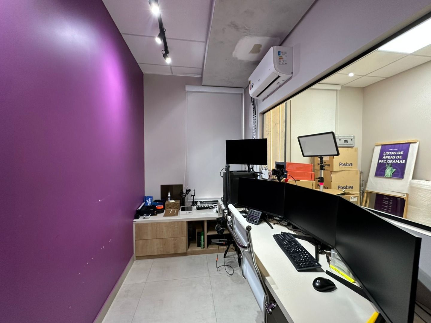 Imagens do imóveis SALA PRONTA - CONCEITO EXECUTIVE, COM DUAS VAGAS DE GARAGEM