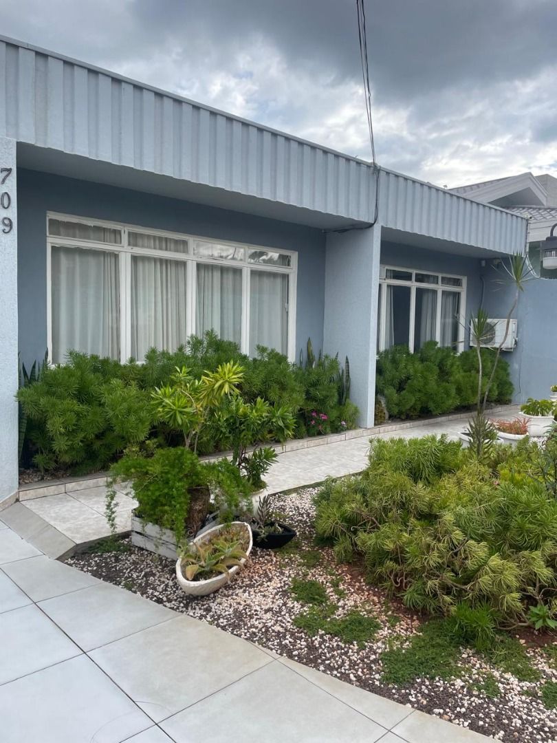 Imagens do imóveis Casa com 4 dormitórios à venda, 230 m² por R$ 1.800.000 - Neva - Cascavel/PR