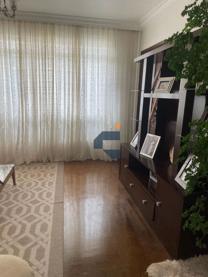Casa com 4 dormitórios à venda, 230 m² por R$ 1.800.000 - Neva - Cascavel/PR