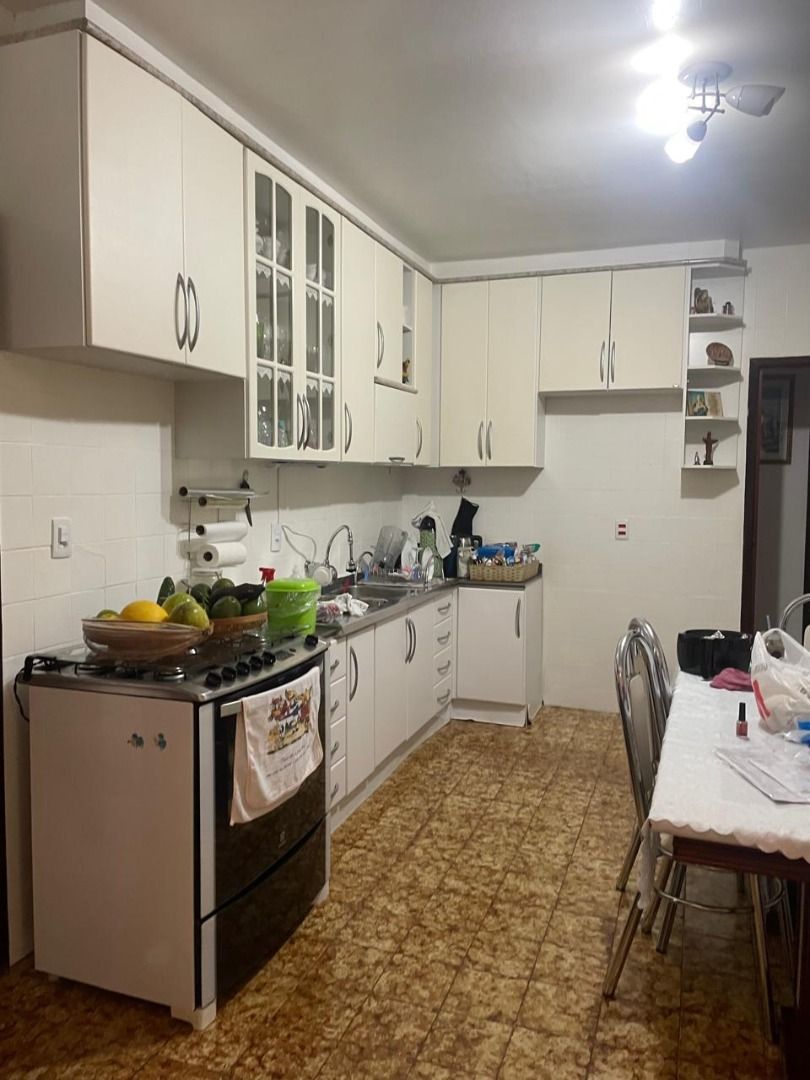 Imagens do imóveis Casa com 4 dormitórios à venda, 230 m² por R$ 1.800.000 - Neva - Cascavel/PR