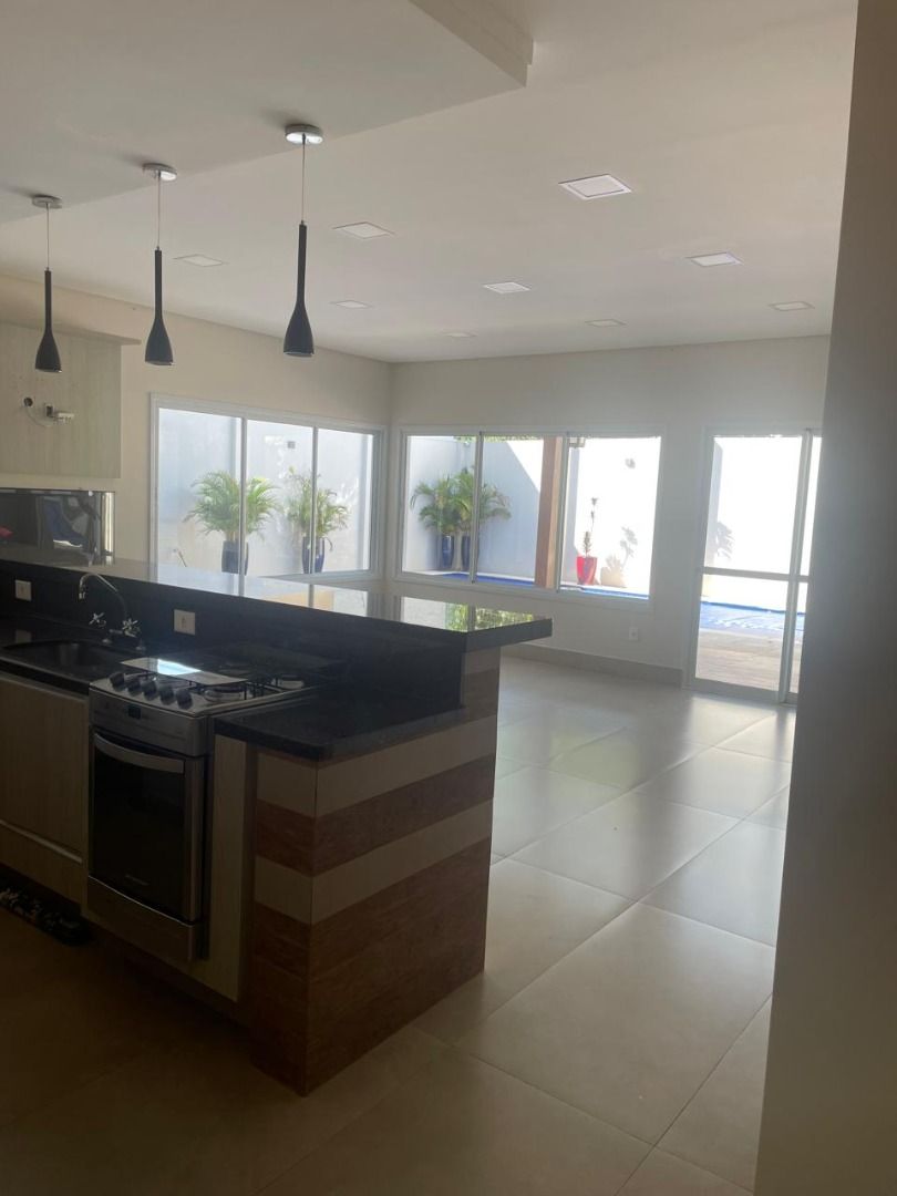 Sobrado de alto padrão com 4 suítes, conforto para sua família no bairro Parque São Paulo R$ 4.600.000,00