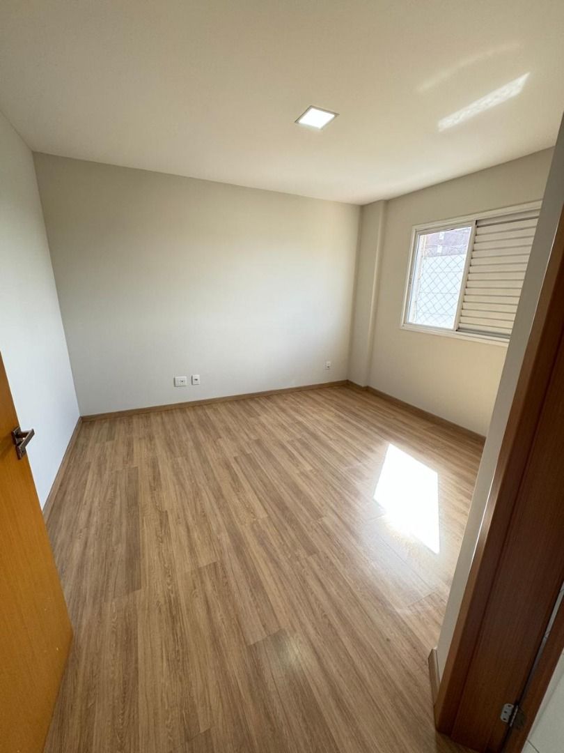 Imagens do imóveis Lindo apartamento com 3 dormitórios à venda, 103 m² por R$ 745.000 - Centro - Cascavel/PR
