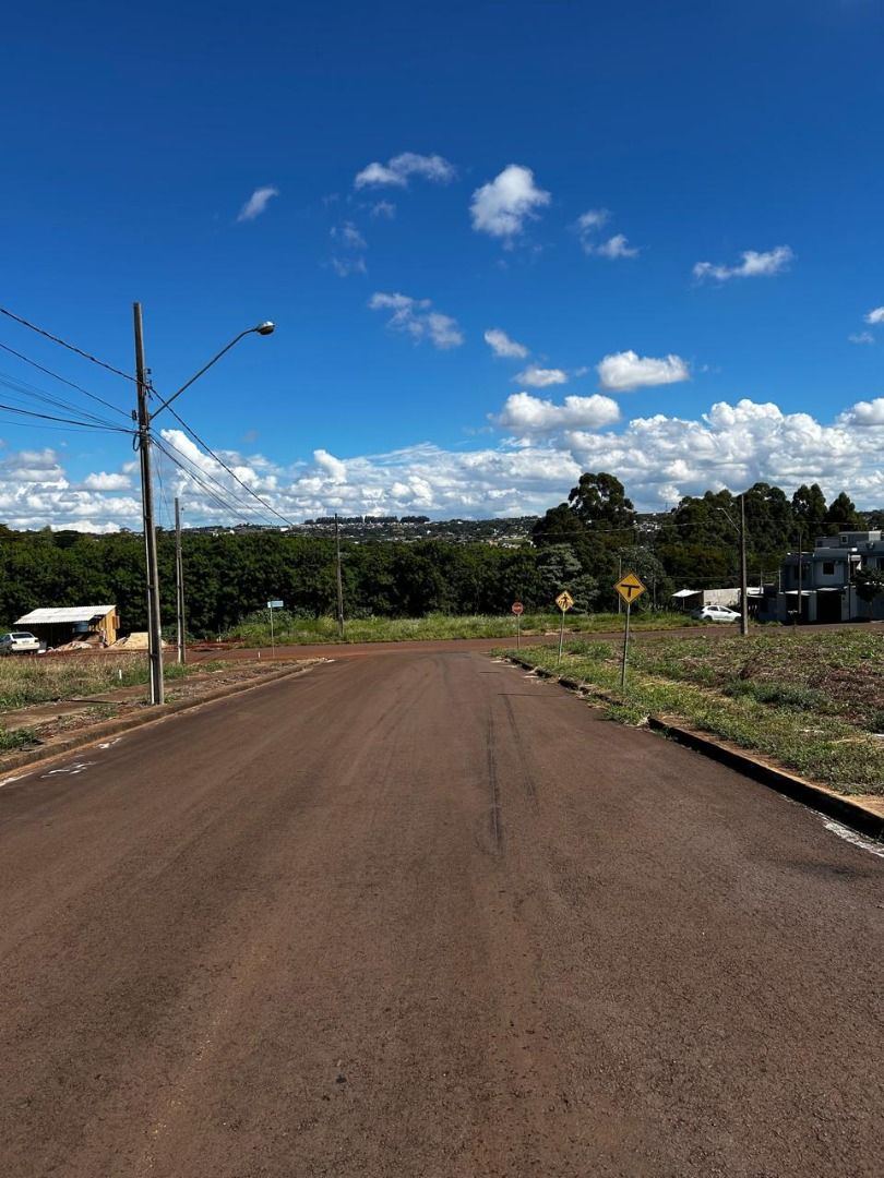 Imagens do imóveis EXCELENTE TERRENO COM 240 M2, EM REGIÃO QUE MAIS CRESCE EM CASCAVEL, APROVEITE!