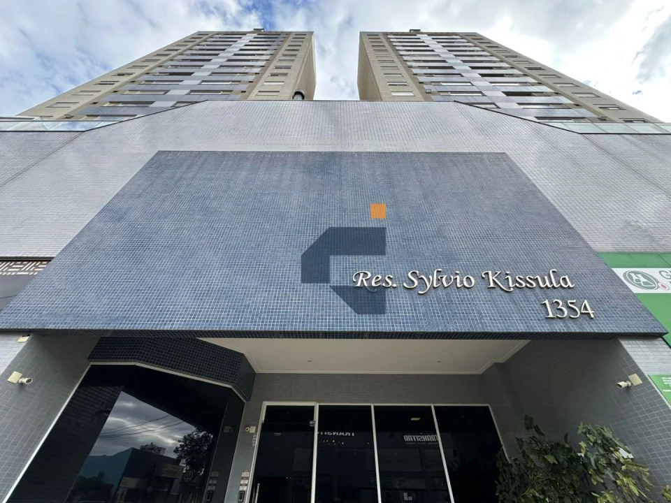 Apartamento com 3 dormitórios à venda, 104 m² por R$ 800.000 - Centro - Cascavel/PR