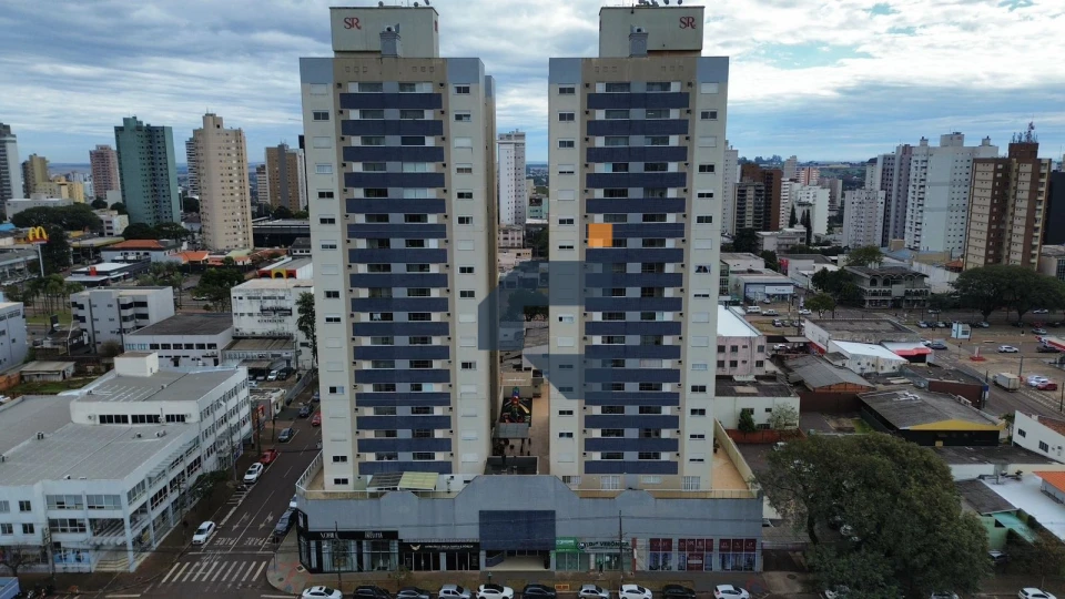 Apartamento com 3 dormitórios à venda, 104 m² por R$ 800.000 - Centro - Cascavel/PR