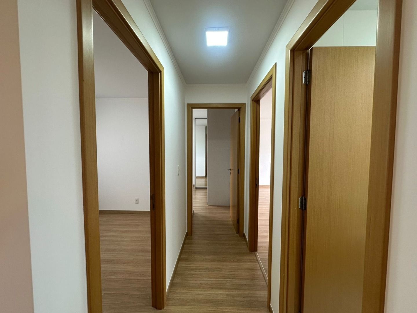 Apartamento com 3 dormitórios à venda, 104 m² por R$ 800.000 - Centro - Cascavel/PR