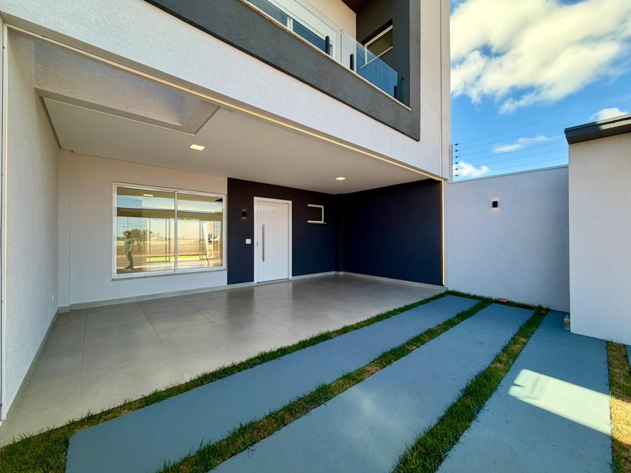 Imagens do imóveis Sobrado com 3 dormitórios à venda, 153 m² por R$ 920.000 - Tropical IV - Cascavel/PR