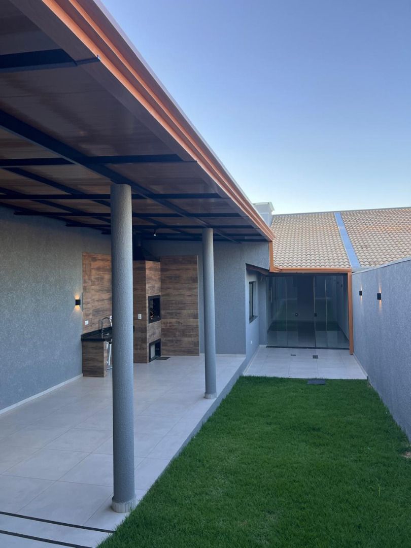 Imagens do imóveis Casa com 3 dormitórios à venda, 171 m² por R$ 920.000,00 - Santa Cruz - Cascavel/PR