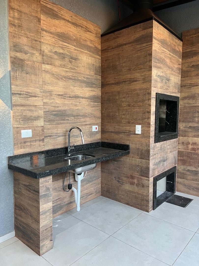 Imagens do imóveis Casa com 3 dormitórios à venda, 171 m² por R$ 920.000,00 - Santa Cruz - Cascavel/PR