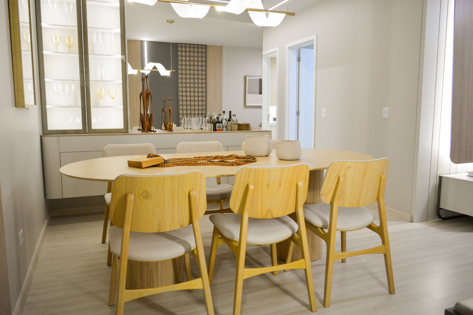 Apartamento com 2 dormitórios à venda, 61 m² por R$ 314.000,00 - Pioneiros Catarinenses - Cascavel/PR