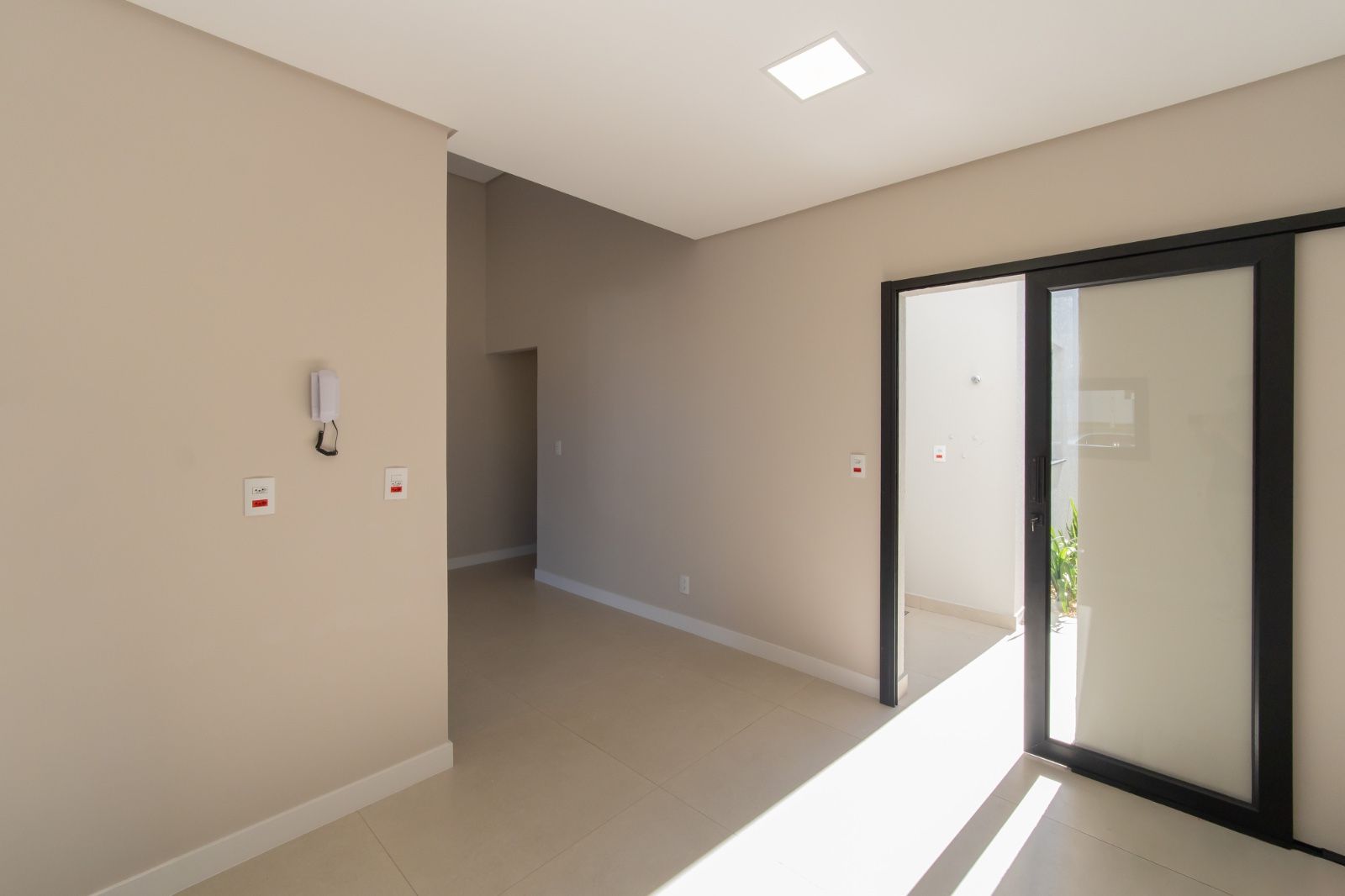 Imagens do imóveis Casa com 3 dormitórios à venda, 71 m² por R$ 527.000,00 - Tropical 4 - Cascavel/PR