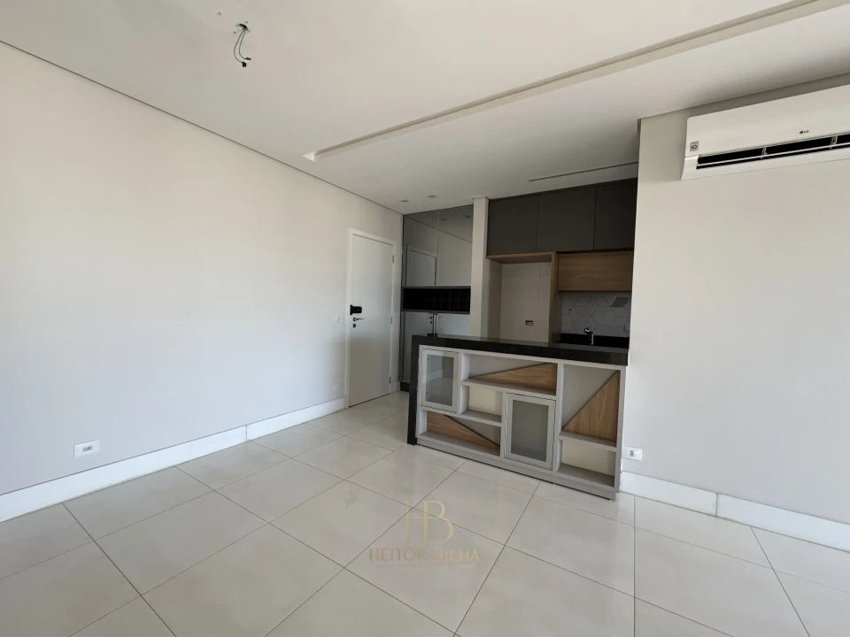 Imagens do imóveis Apartamento à Venda Uptown Andar Alto