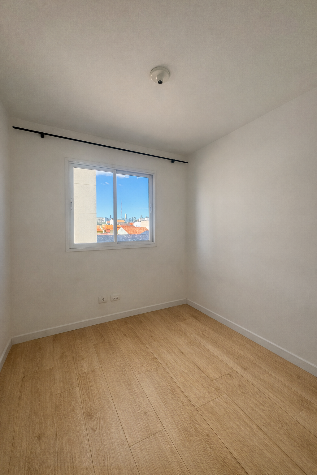 Imagens do imóveis Apartamento à venda no condomínio Ed. Terraparque no bairro Champagnat