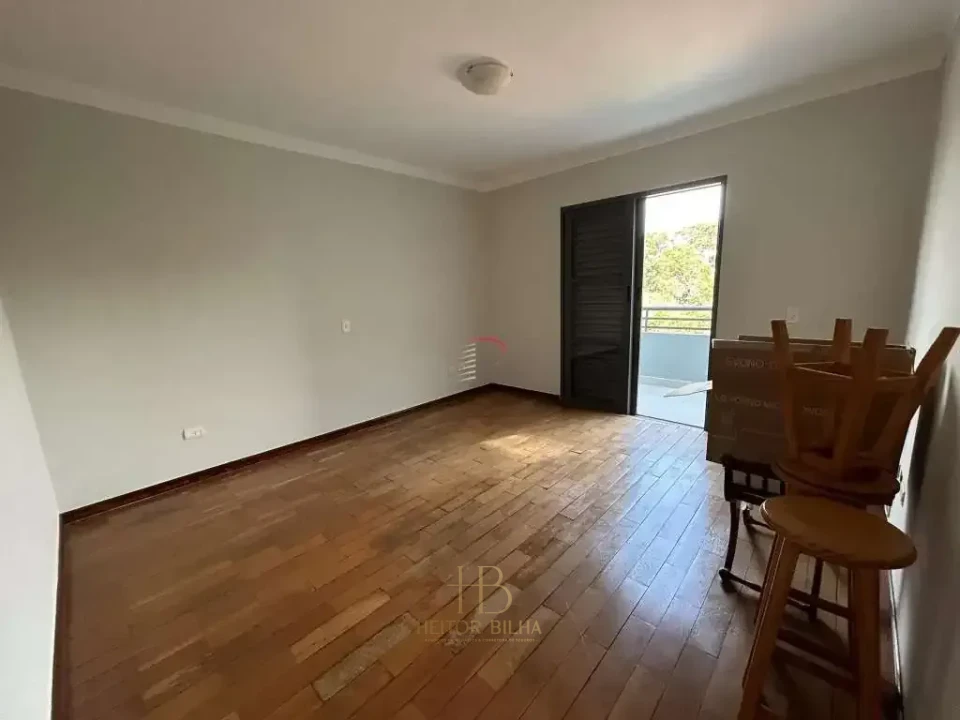 Imagens do imóveis Triplex à venda no Jardim Andrade