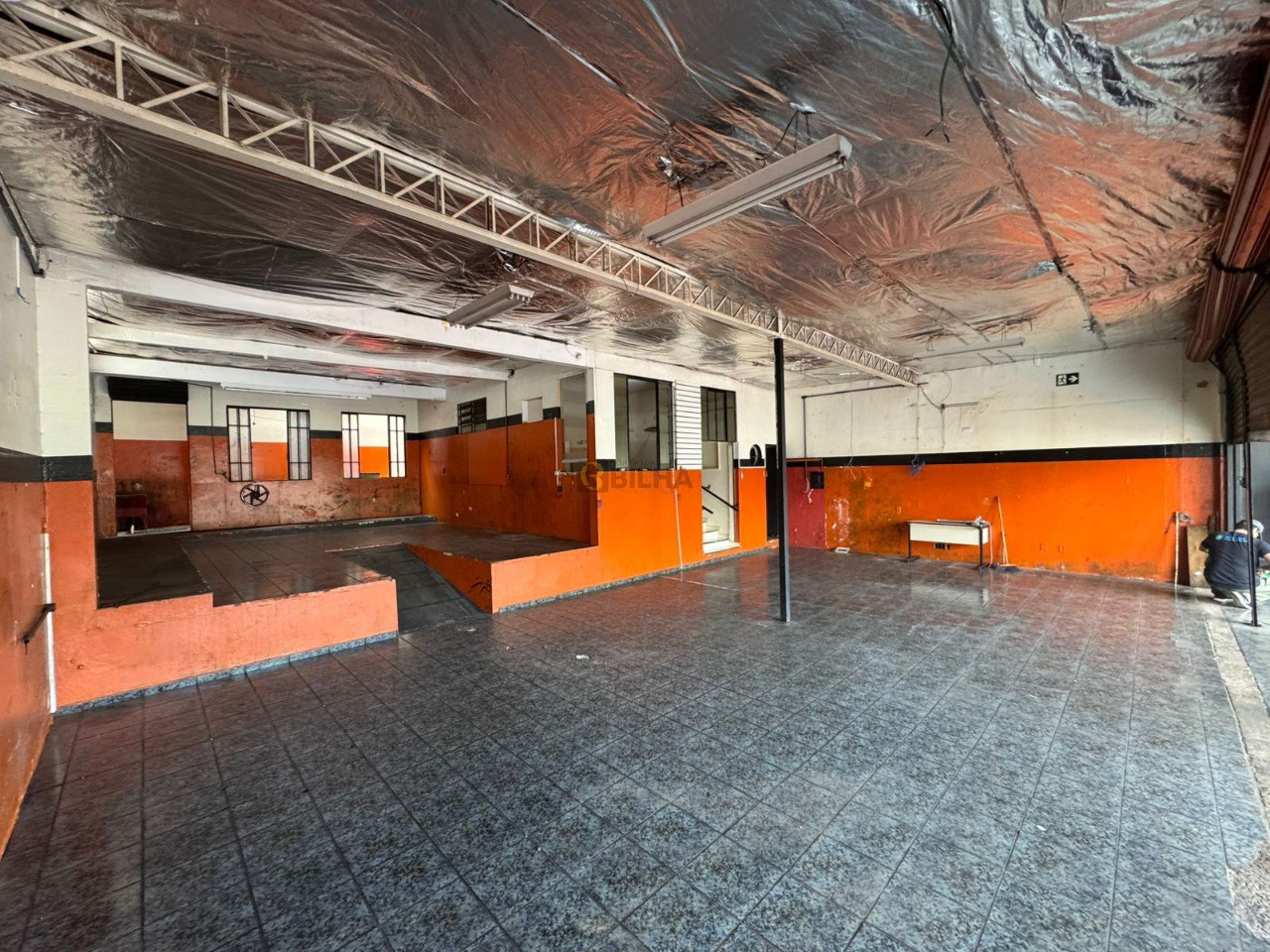 Imagens do imóveis Salão Comercial para Alugar na Av. Tiradentes