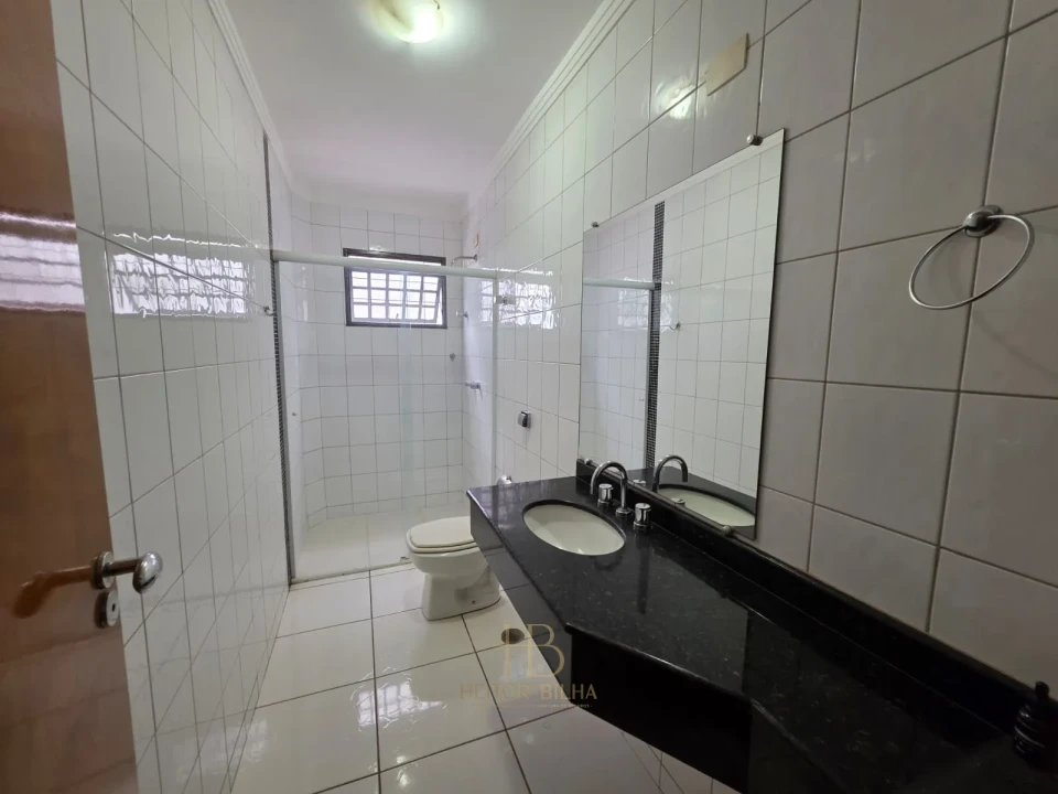 Imagens do imóveis Triplex à venda no Jardim Andrade