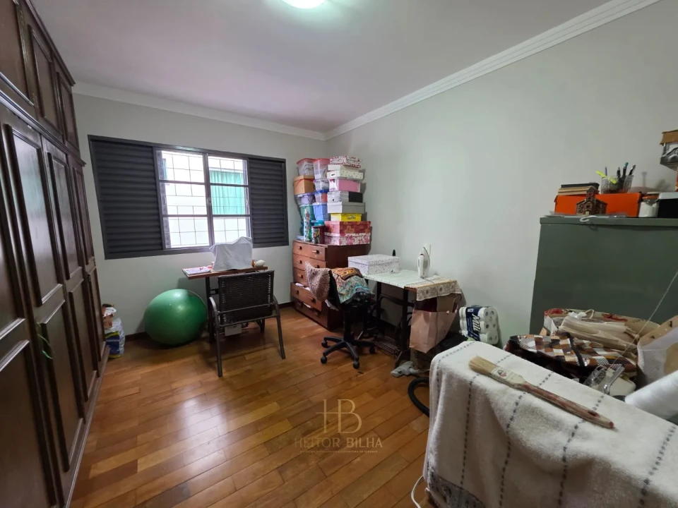 Imagens do imóveis Triplex à venda no Jardim Andrade
