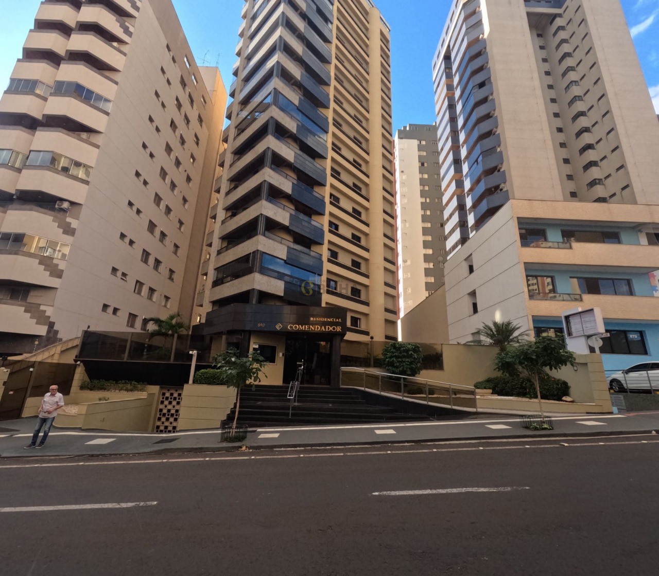 Imagens do imóveis Apartamento a venda no condomínio Edificio Comendador - Centro - Londrina/PR