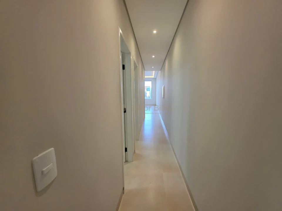 Imagens do imóveis Casa Nova à Venda no Jd. Alpes