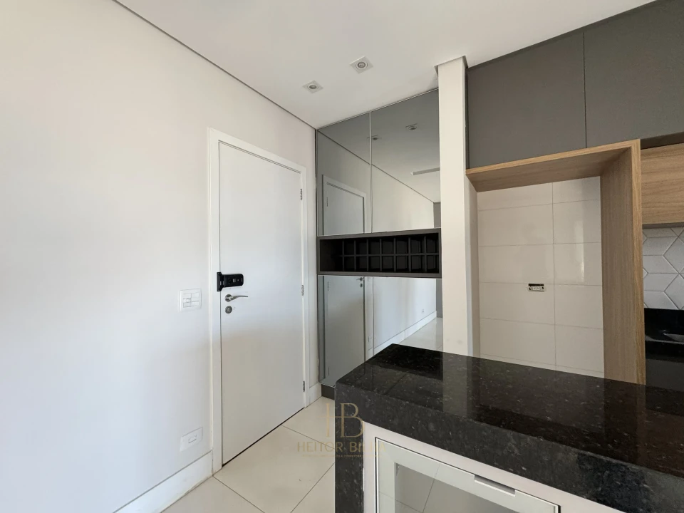 Imagens do imóveis Apartamento à Venda Uptown Andar Alto