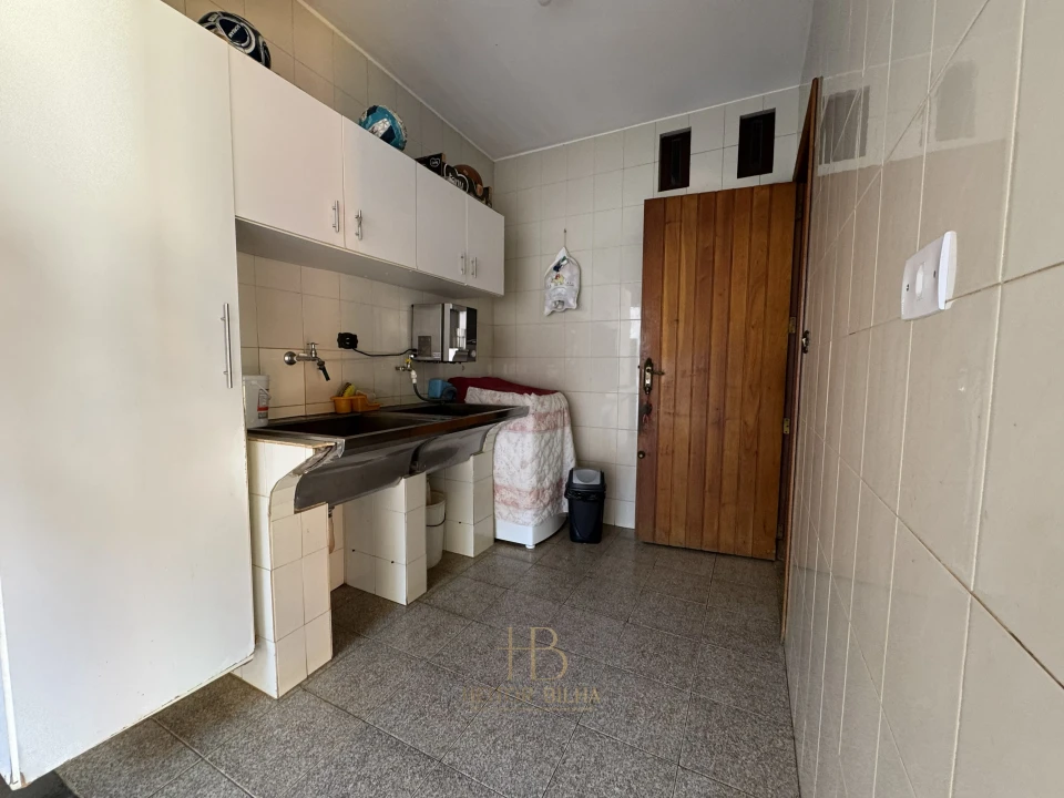 Imagens do imóveis Casa à Venda em Londrina no Jardim Champagnat, Região Oeste de Londrina
