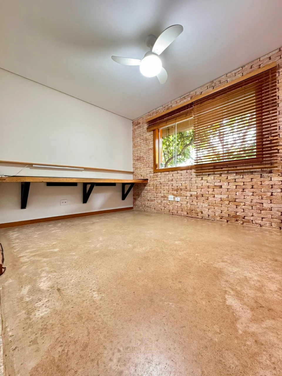 Imagens do imóveis CASA A VENDA CONDOMINIO ROYAL FOREST