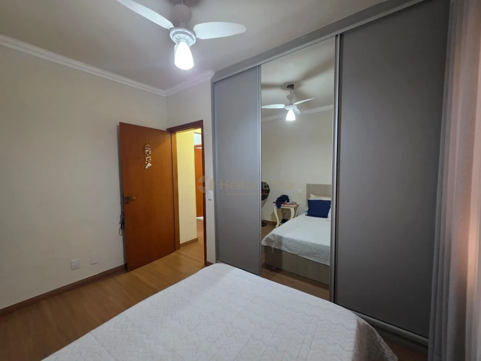 Imagens do imóveis Sobrado à Venda no Portal dos Pioneiros
