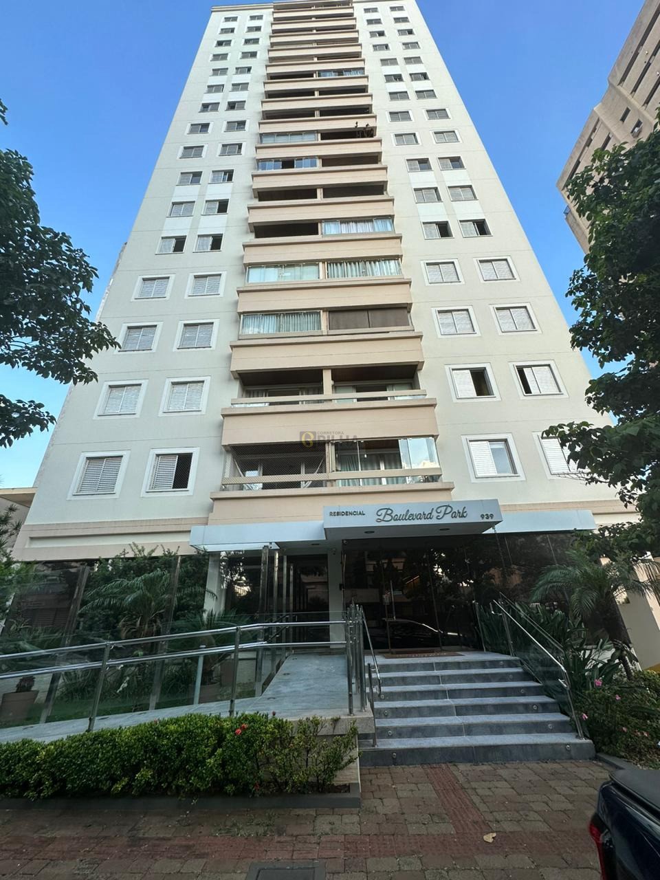 Imagens do imóveis Apartamento a venda no condomínio ED. RESIDENCIAL BOULEVARD PARK no bairro Centro