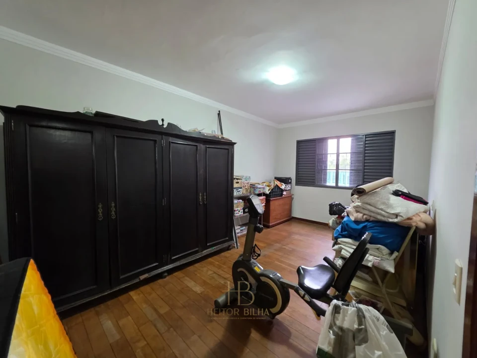 Imagens do imóveis Triplex à venda no Jardim Andrade