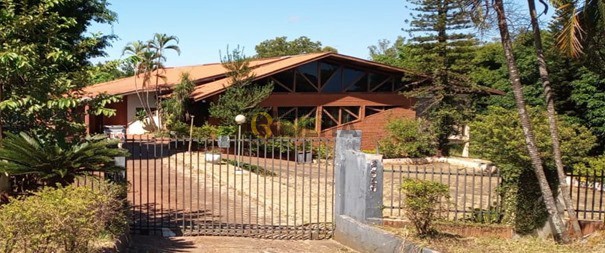 Imagens do imóveis Grande Terreno com Edificação Comercial - SALÂO - em Londrina-PR