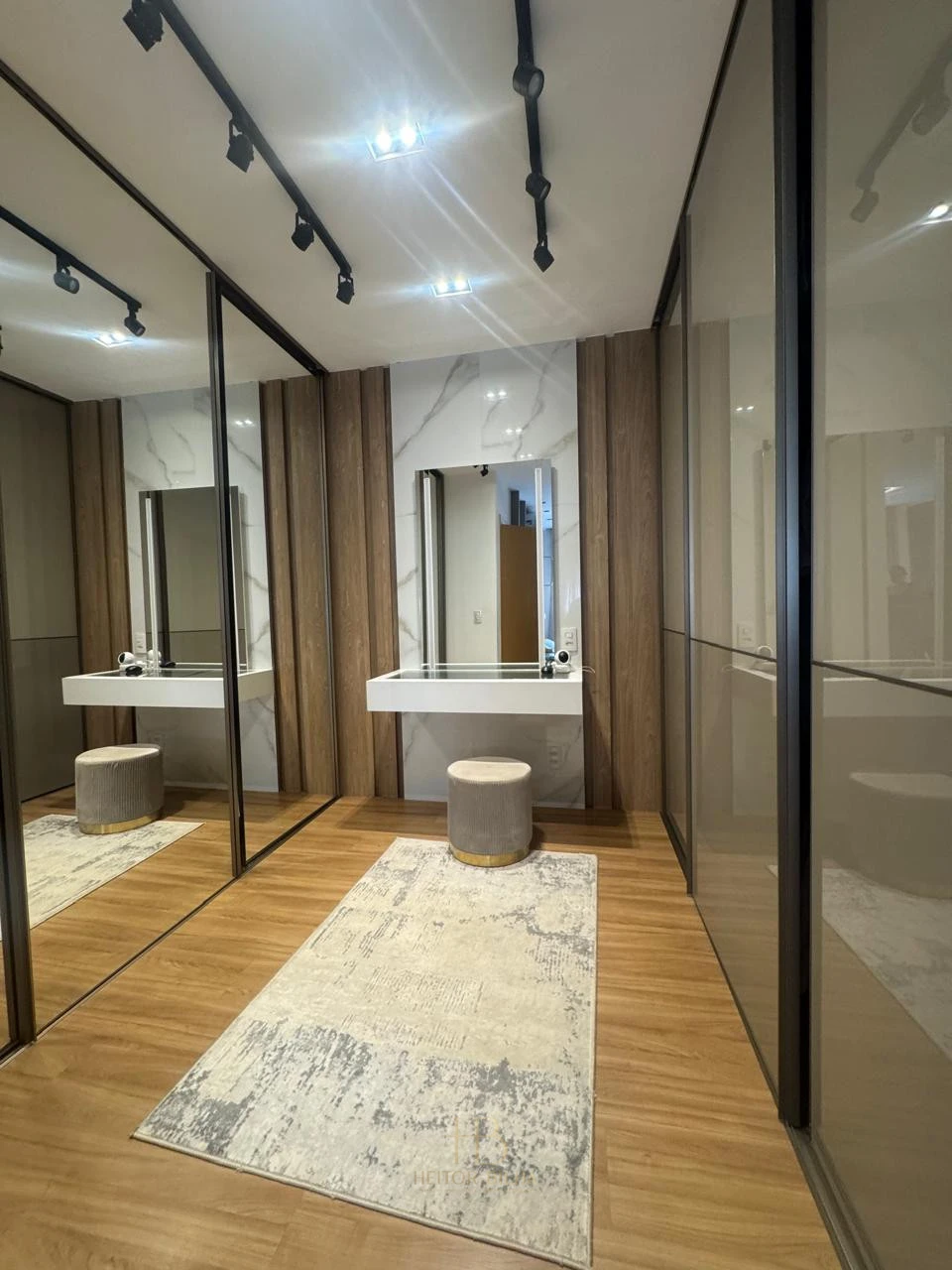 Imagens do imóveis APARTAMENTO PARA LOCAÇÃO TRESOR  RESIDENCE