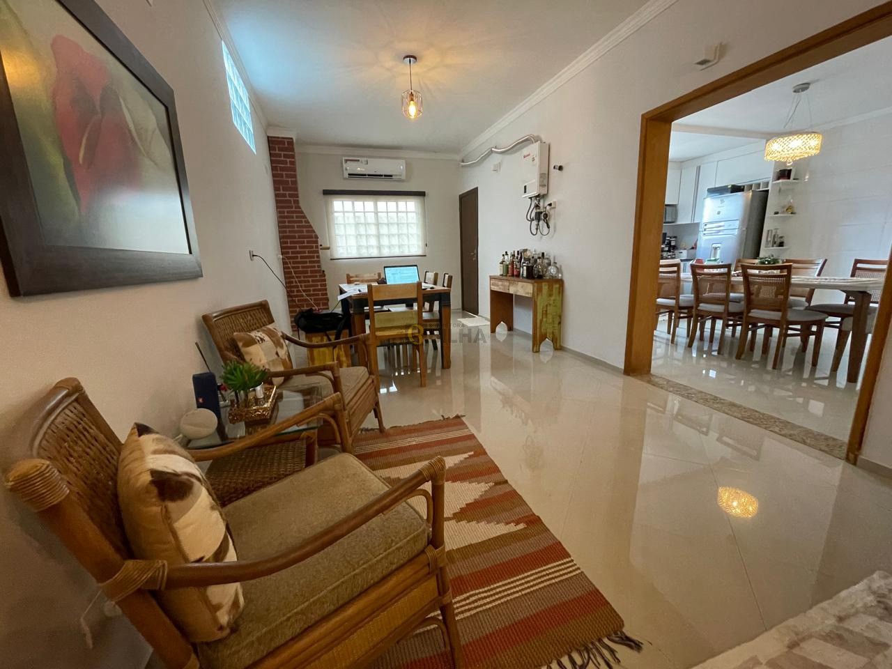 Imagens do imóveis Oportunidade Imperdível! Casa com 3 Quartos, Suíte e Edícula à Venda!