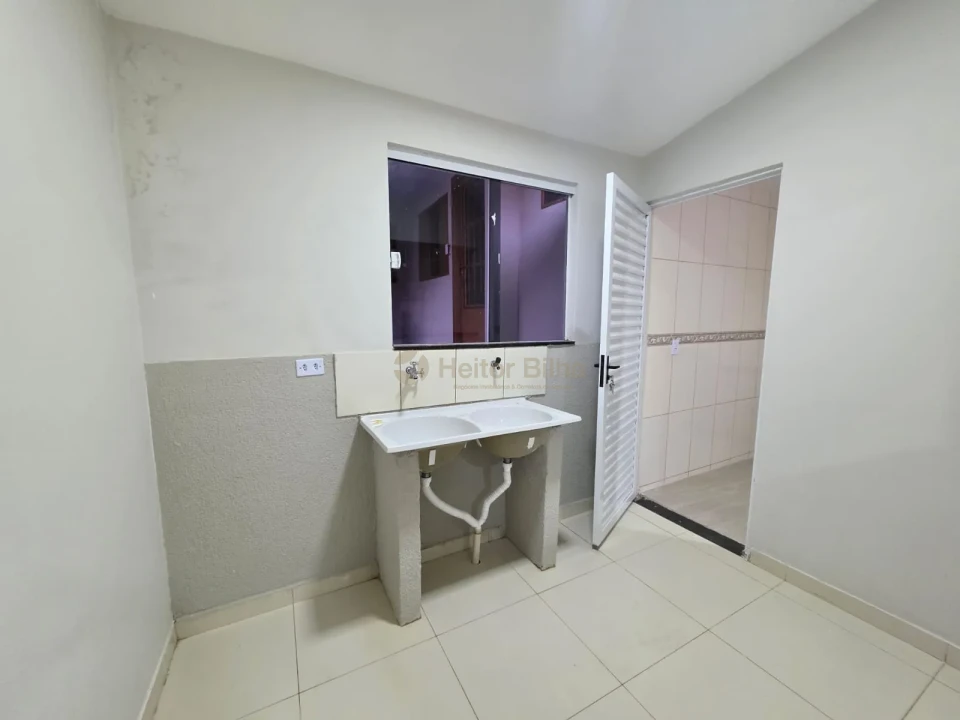 Imagens do imóveis Casa com Edícula à Venda no Jd. Leonor