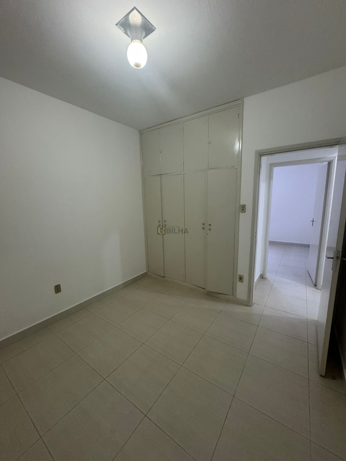 Imagens do imóveis Apartamento para alugar no condomínio Condomínio Residencial Edifício Regina no Centro