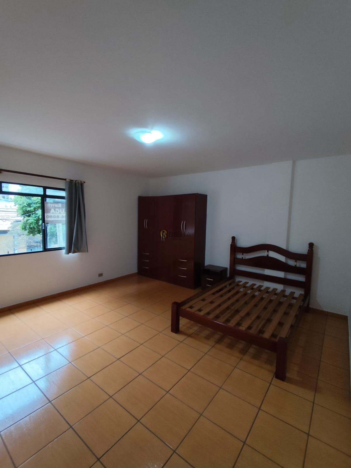 Imagens do imóveis Kitnet /studio para alugar no Condomínio Edifício Talismã no Centro