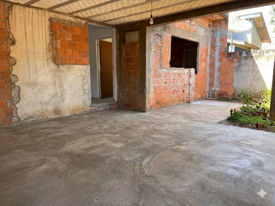 Imagens do imóveis CASA EM CONSTRUÇÃO A VENDA EM SERTANOPOLIS