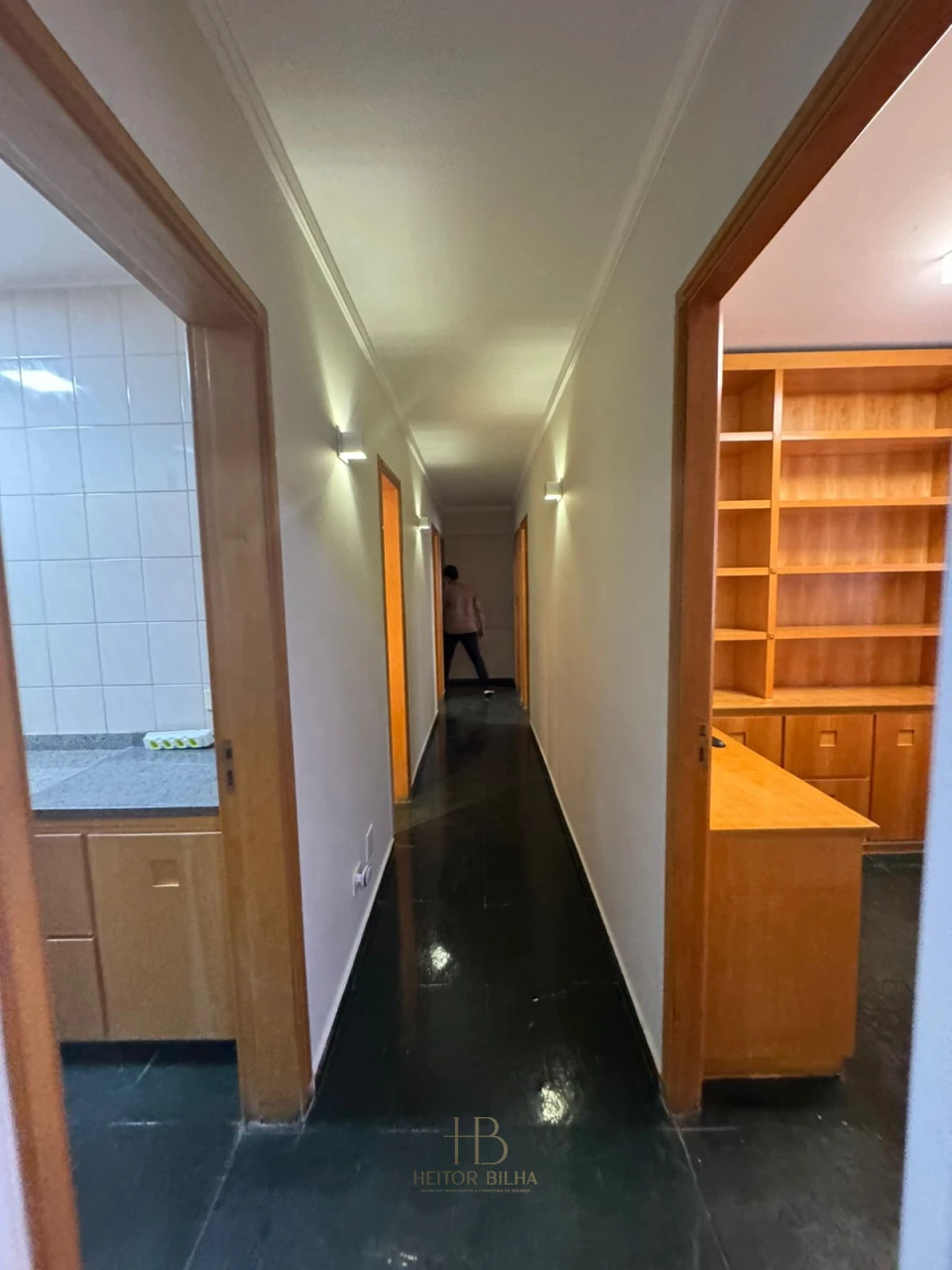 Imagens do imóveis Comercial Á Venda Condominio Edifício José Garcia Villar Londrina