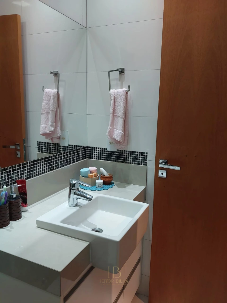 Imagens do imóveis CASA A VENDA  TAUA CONDOMINIO ARAÇARI